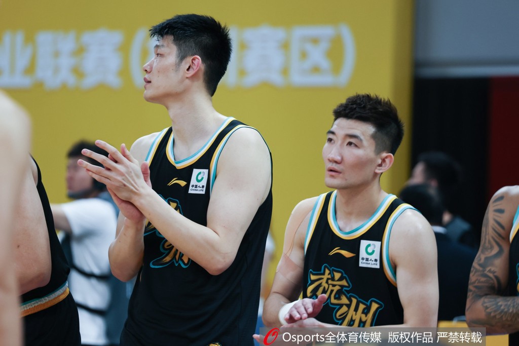 直播吧专访胡金秋:G5与主帅争执很不该 敬佩孙铭徽&他打了封闭